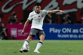 爱游戏-关于友谊赛巅峰对决！祁连烈马队惊险晋级滇池风暴队，羽毛球赛场再起波澜；黑马成最大惊喜的信息